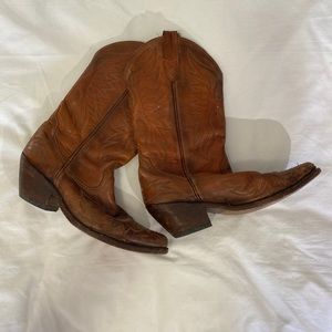 Women’s Caborca cowboy boots sz 7.5